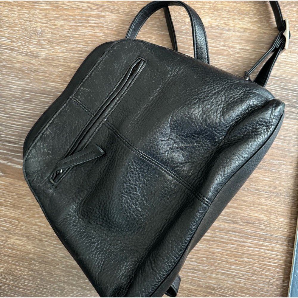 Giani bernini leather backpack
